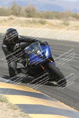 media/May-05-2025-Moto Forza (Mon) [[3c1838c5e5]]/2-B Group/Session 2 (Turn 7 Inside)/